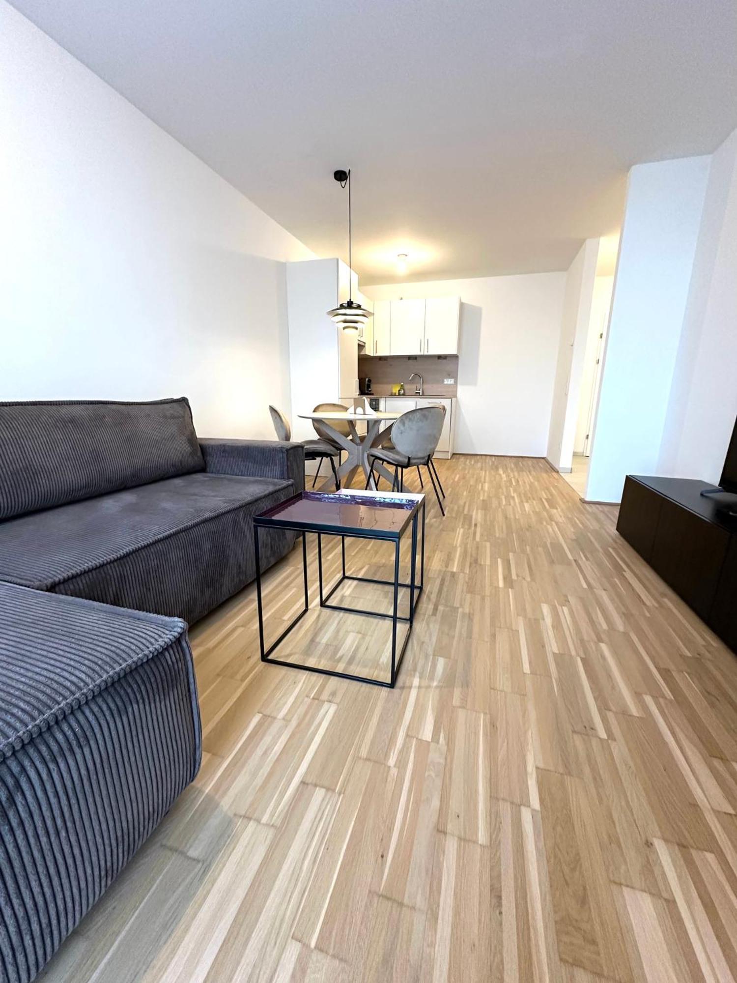 Coho City Apartments Mit Hauseigener Tiefgarage Viena Exterior foto